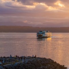 Edmonds Photography Ferry Arriving at Sunset.jpg