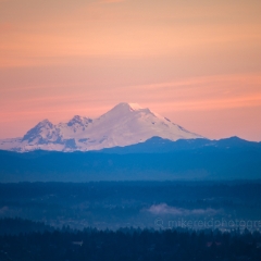 Seattle Photography Mount Baker sunrise from Seattle