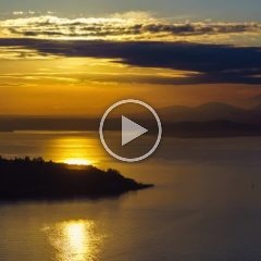 Seattle Sunset Timelapse Video from the Columbia Center 100mm.mp4 These are time lapse videos I have created of incredible weather above #Seattle from the Columbia Centers Sky View Observatory.