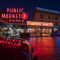 Pike Place Market Christmas Reflection