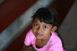 Bali Weaver Girl