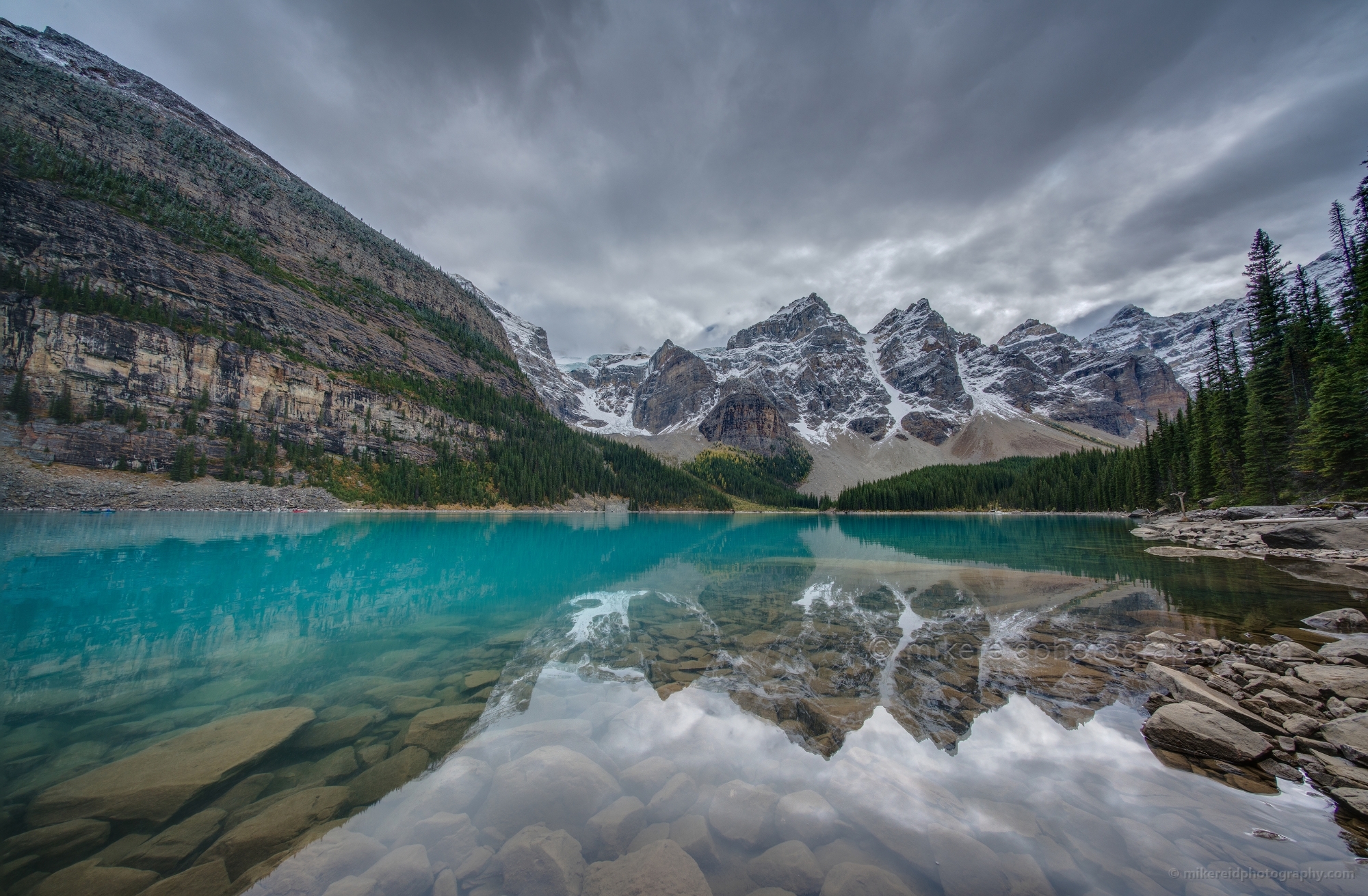 Canadian Rockies Lake Moraine Ultrawide Lakescape Reflection