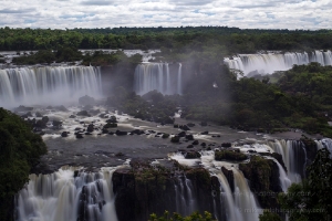 Argentinian Iguacu Falls.jpg