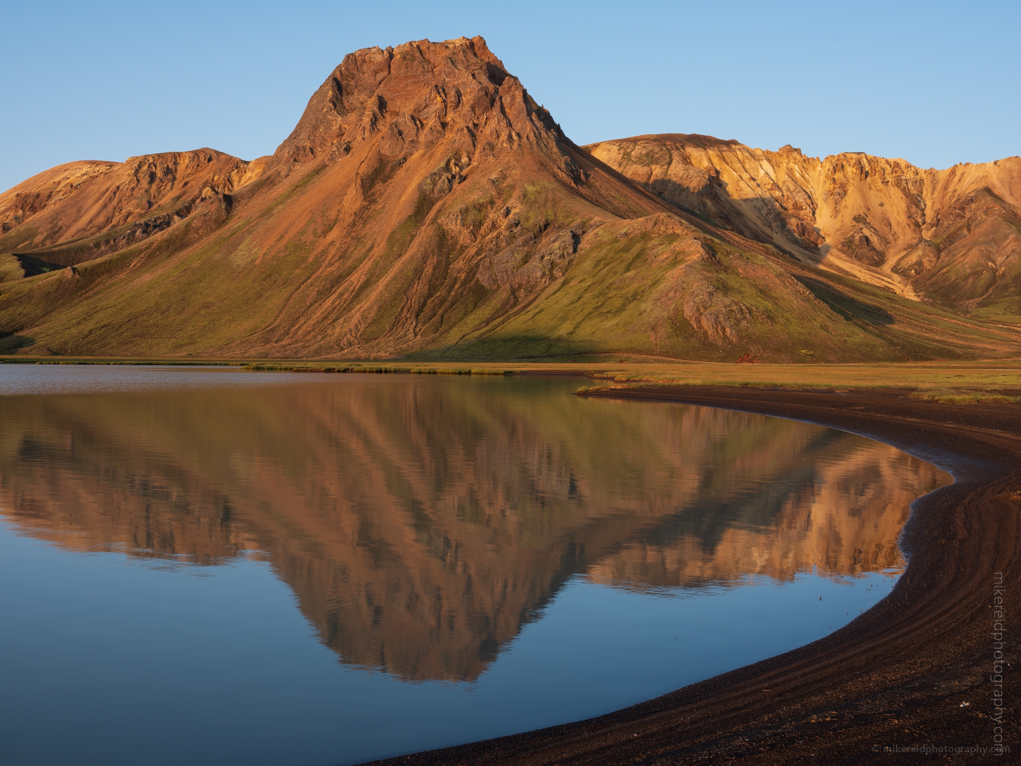 Iceland Landmannalaugar Clear Lake Reflection.jpg 