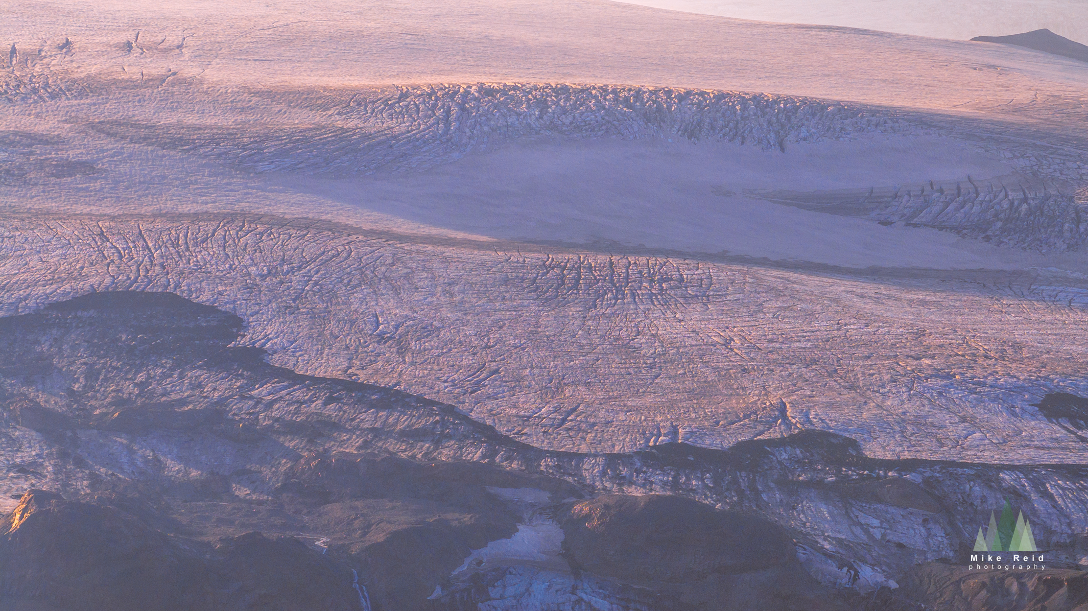 Myrdalsjokull Glacier Details and Light .jpg 