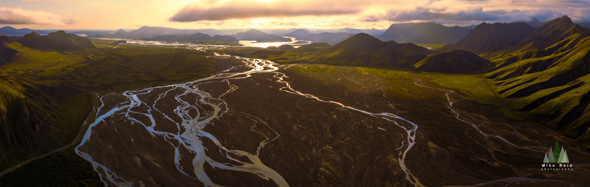 Icelandic Highlands River Sunrise Pano.jpg 