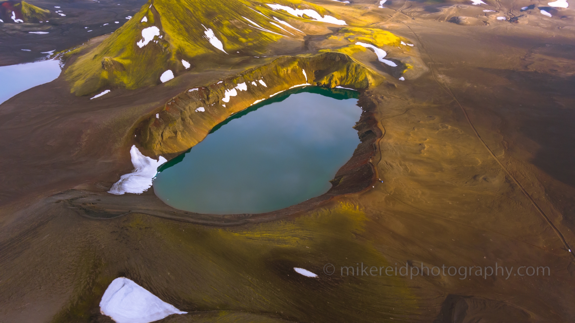 Over Iceland Highlands Volcanic Lake.jpg 
