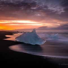 Iceland Jokulsarlon Two Ice Sculptures.jpg