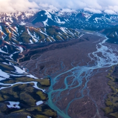 Over Iceland Drone Rivers into the HIghlands.jpg