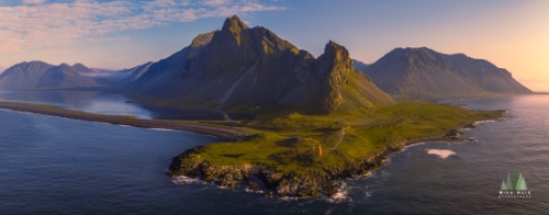 Iceland Hvalnes Lighthouse Peninsula Pano.jpg