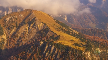 Aerial Italian Dolomites Odle Eores.jpg default