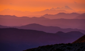 Mount Rainier Sunrise Side Photography Mount Rainier Sunrise Side Photography. Open a relatively short season each year, many consider this side of the Park to...