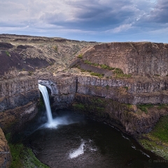 Magestic Palouse Falls To order a print please email me at  Mike Reid Photography : Falls, waterfalls, oregon waterfalls, washington waterfalls, northwest waterfalls, stream, horsetail, multnomah, lewis, landscape, palouse, waterfall stream, moss, ferns, rainier waterfalls
