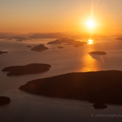 Sunset Glow To order a print please email me at  Mike Reid Photography : sunset, sunrise, seattle, northwest photography, dramatic, beautiful, washington, washington state photography, northwest images, seattle skyline, city of seattle, puget sound, aerial san juan islands, reid, mike reid photography