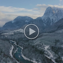 Over the Skykomish River Snowy Drone Video To order a print please email me at  Mike Reid Photography