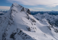 Over the North Cascades Chavel Peak.jpg