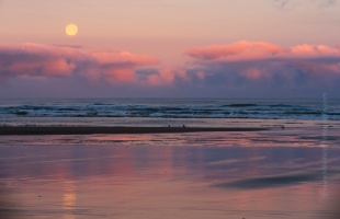 Cannon Beach Photography Sunrise Moonset Reflection