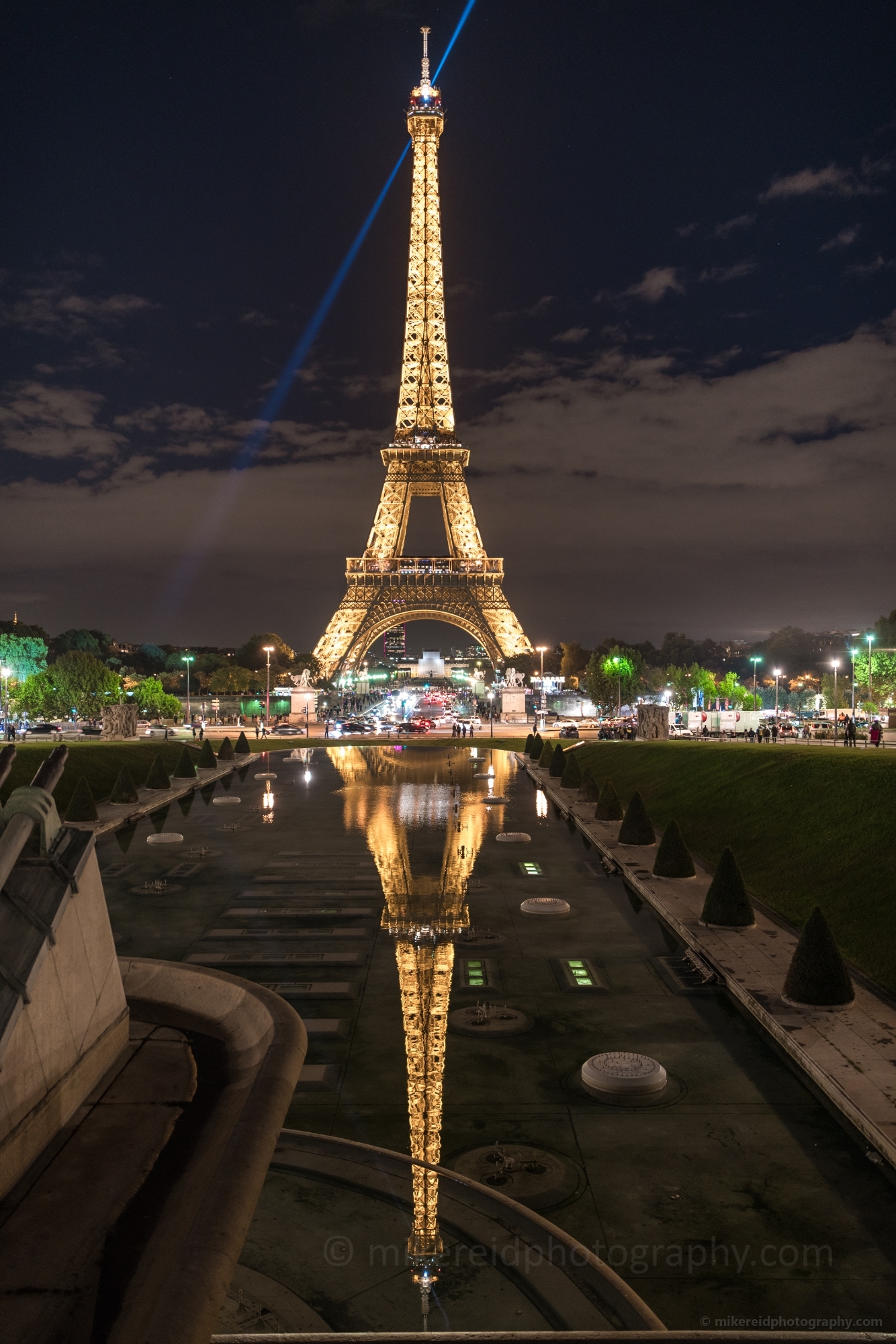Eiffel Tower at Night from the Jardins du Trocadero