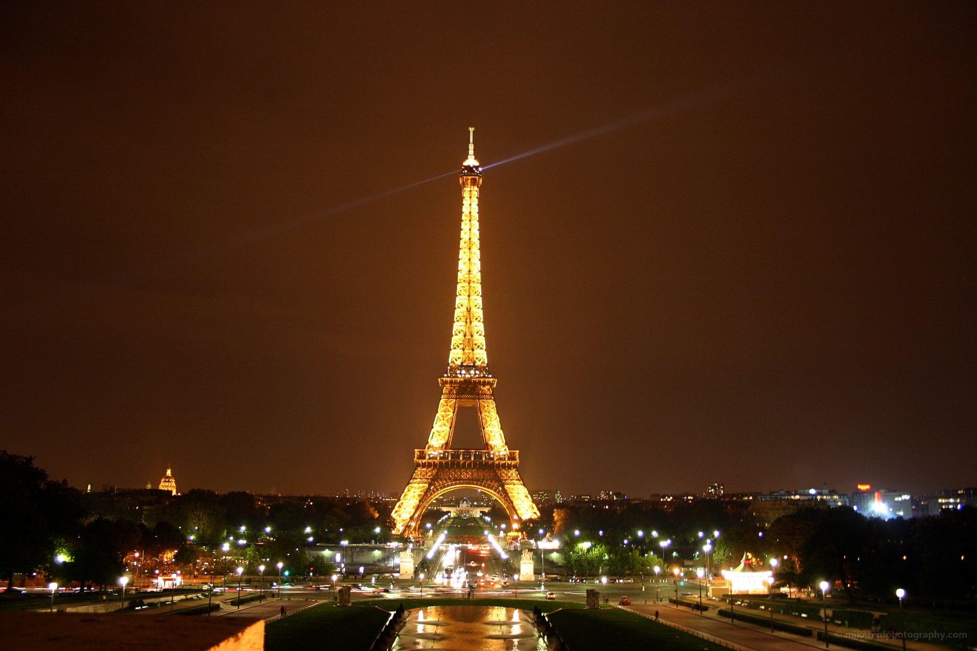 Night Eiffel Tower Glow Paris