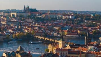 Prague Charles Bridge and Old Town Fall.jpg default