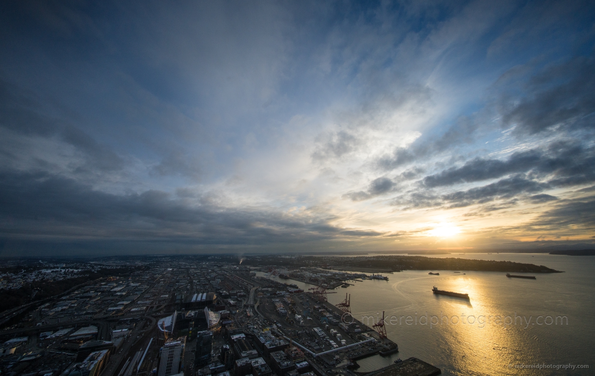 Port of Seattle Dramatic Skies Sky View Observatory Seattle