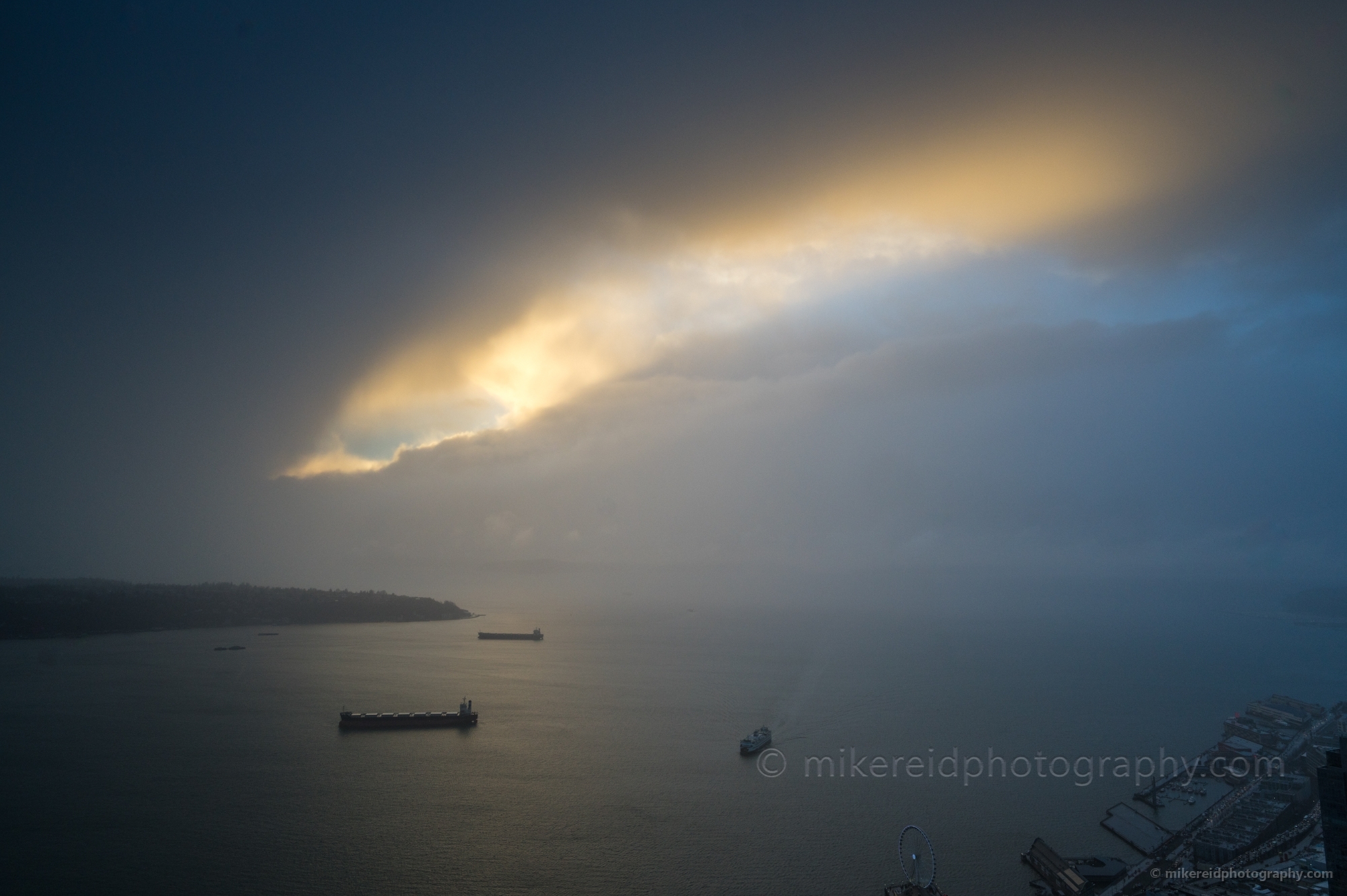 Sunray Breaks Through Sky View Observatory Seattle