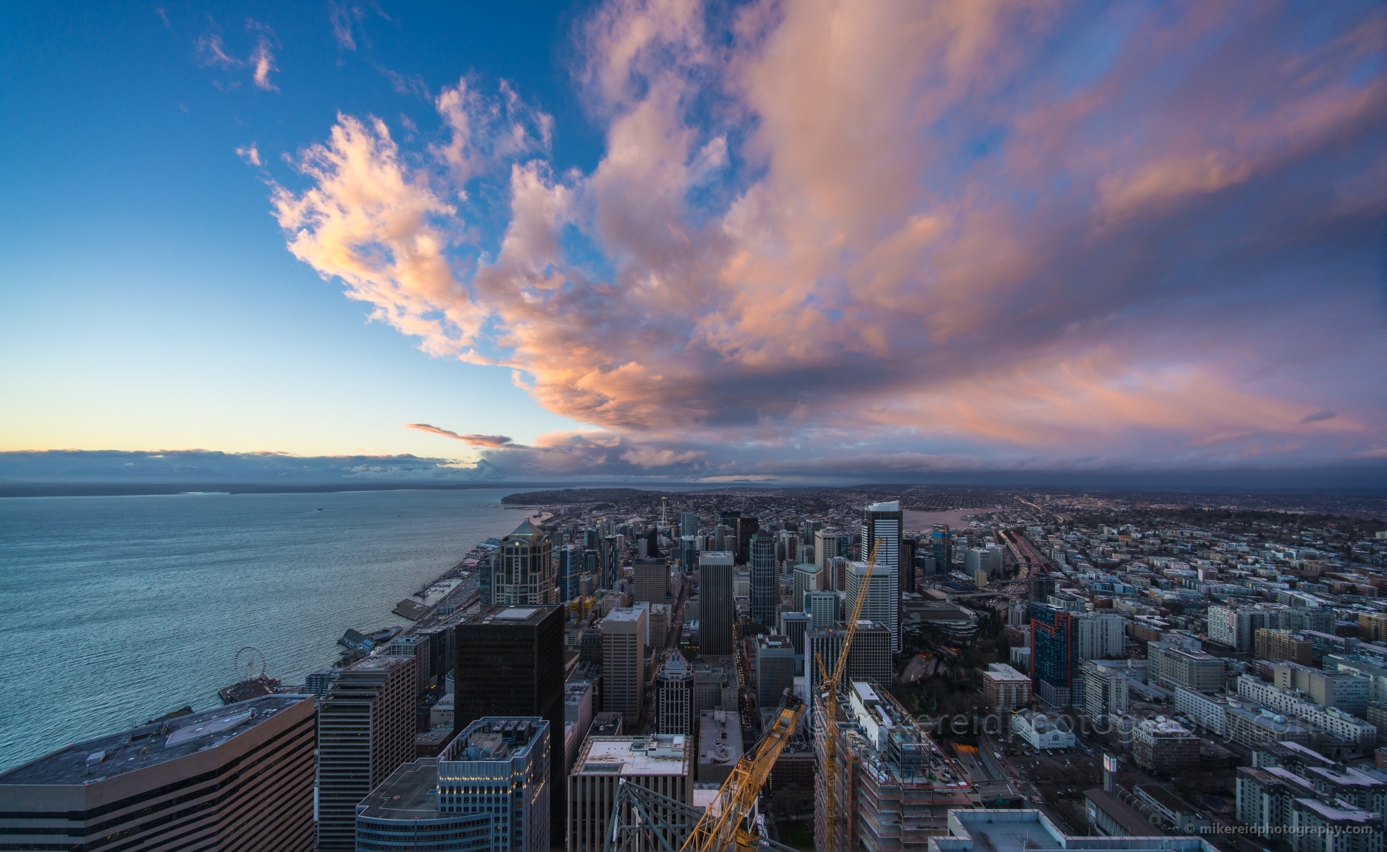 Ultrawide Dramatic Skies Sky View Observatory Seattle