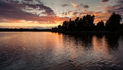 Evening on GreenLake To order a print please email me at  Mike Reid Photography : sunset, sunrise, seattle, northwest photography, dramatic, beautiful, washington, washington state photography, northwest images, seattle skyline, city of seattle, puget sound, aerial san juan islands