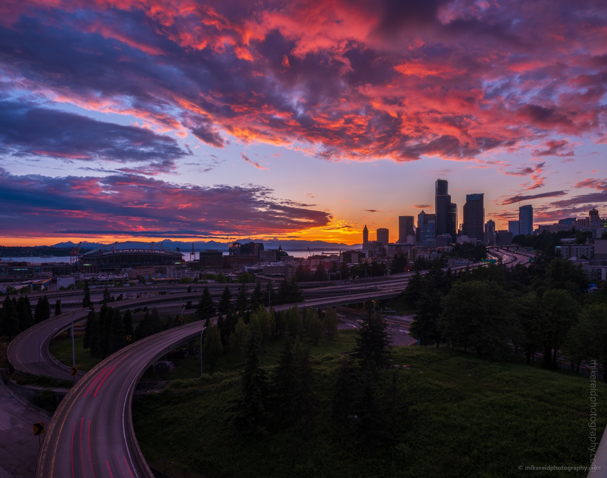 Seattle Sunset From Rizal Fuji GFX50s