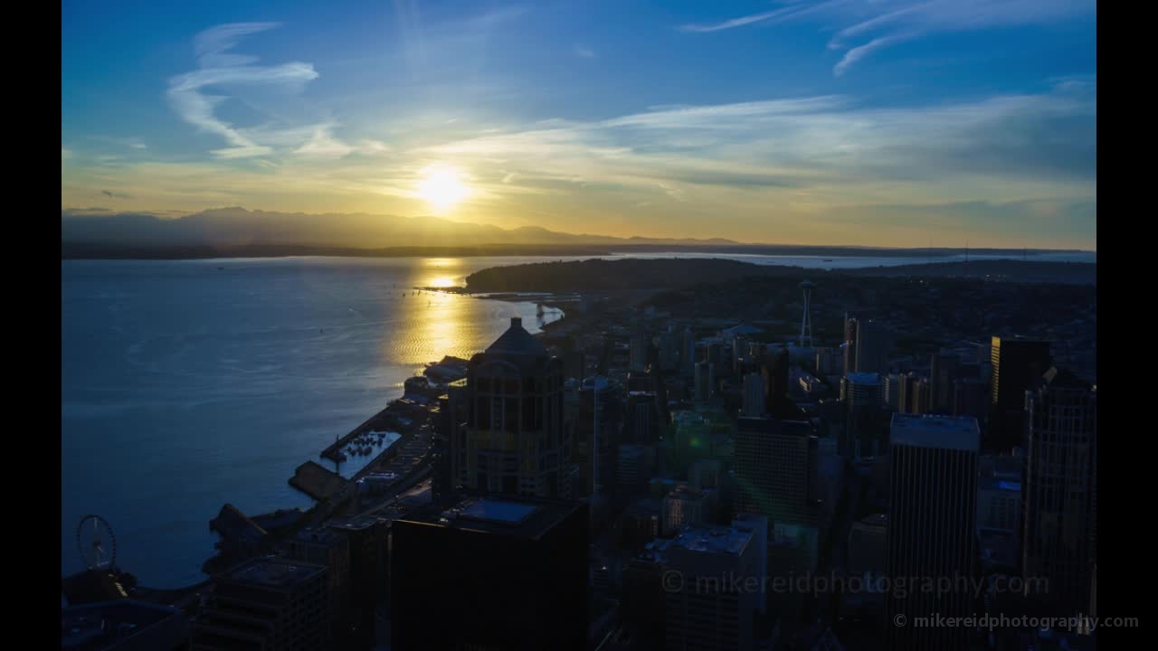Seattle Fiery Sunset Timelapse Video from the Columbia Center