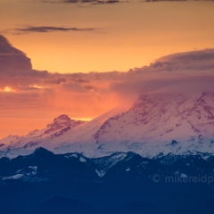 Mount Rainier Fiery Sunrise Sky View Observatory Seattle To order a print please email me at  Mike Reid Photography : seattle, sky view observatory, svo, zeiss lenses, columbia center, urban, sunrise, fog, sunset, puget sound, elliott bay, space needle, northwest, washington, rainier, baker