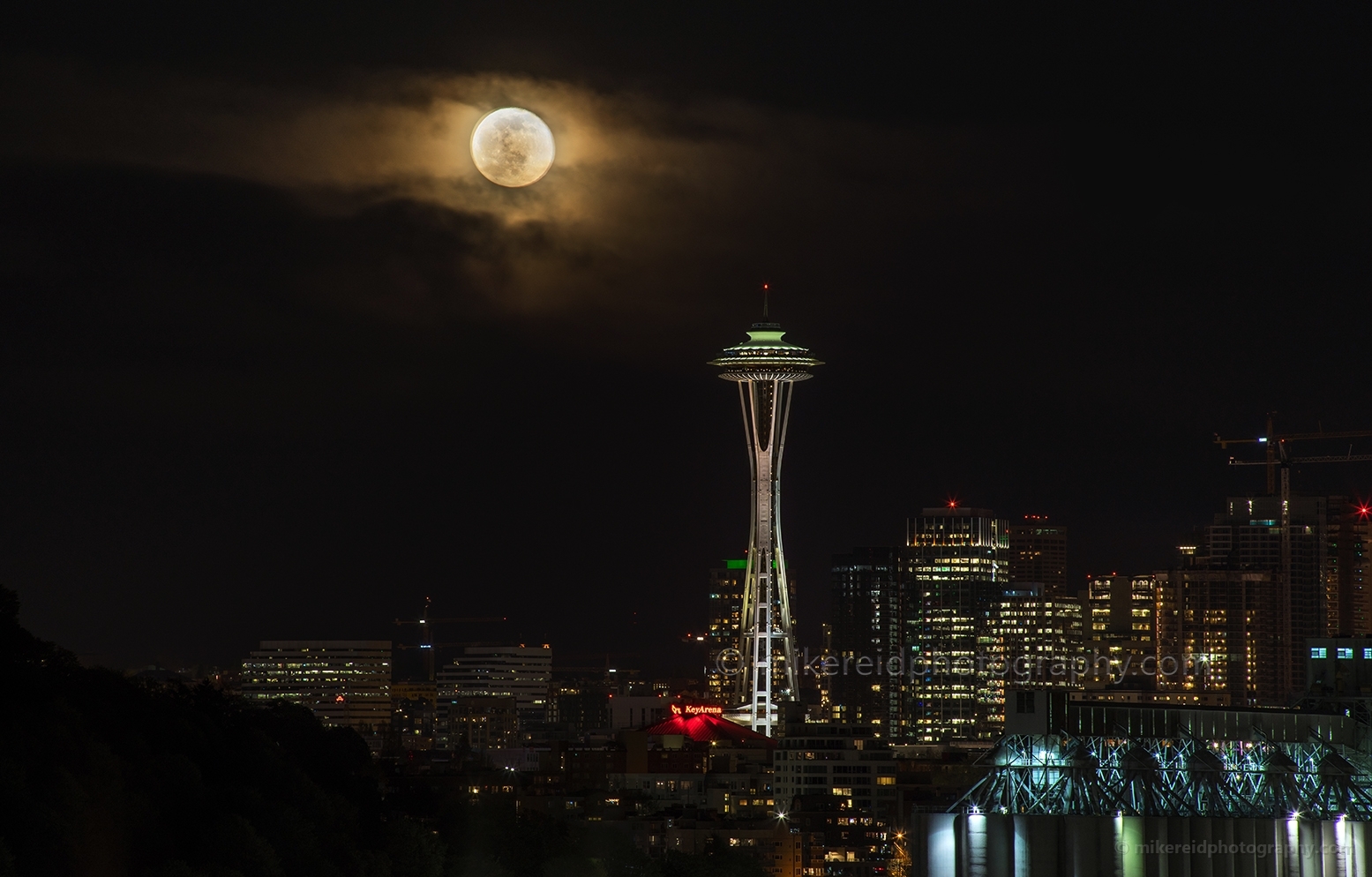 Full Moon Over Seattle
