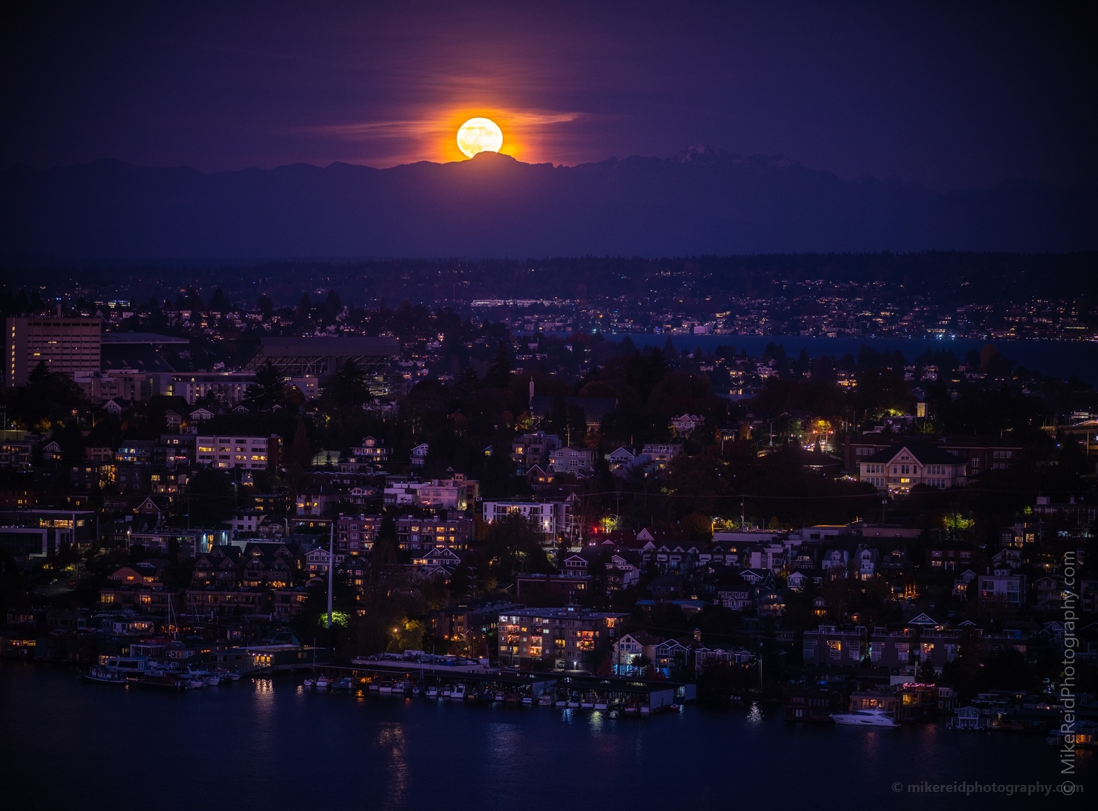 Seattle Kerry Park Photography Night Clouds Moonrise.jpg 