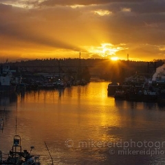 Seattle Ship Canal Sunrise To order a print please email me at  Mike Reid Photography : sunset, sunrise, seattle, northwest photography, dramatic, beautiful, washington, washington state photography, northwest images, seattle skyline, city of seattle, puget sound, aerial san juan islands, reid, mike reid photography