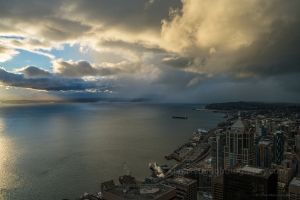 Seattle Photography Dramatic Dusk Skies On the 73rd floor of Seattles Columbia Center, the Sky View Observatory affords a vast view unique of the Seattle area.