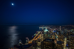 Seattle Photography Moonset Light