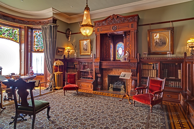 Craigdarroch Castle Drawing Room.jpg 