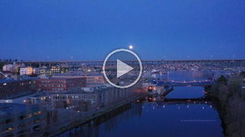 Aerial Seattle Fremont and Ship Canal Moonrise Blue Hour Video Beautiful Aerial Video views over Seattle and Fremont's ship canal bridge at moonrise. #seattle #dronephotography #dronevideo #aerial #aerialphotography...