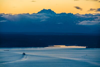 Seattle Photography Bainbridge Island Ferry On the 73rd floor of Seattles Columbia Center, the Sky View Observatory affords a vast view unique of the Seattle area.